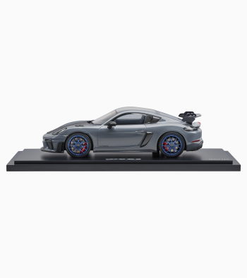 982 Cayman GT4 RS 1:18