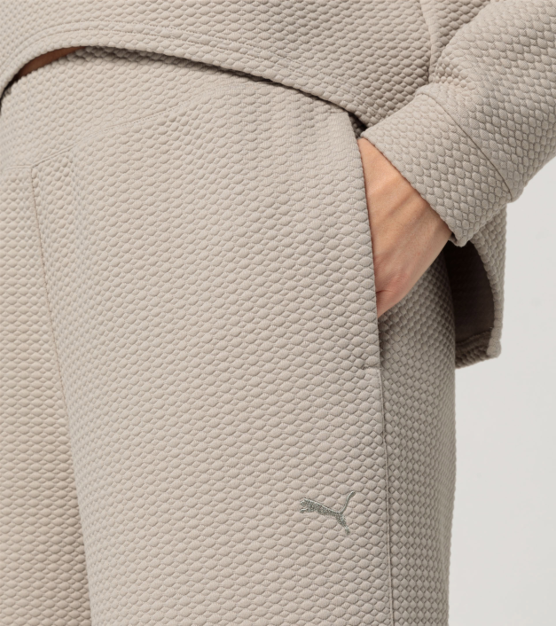 Teksturētas sporta bikses sievietēm smilšu krāsā