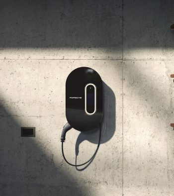 Porsche uzlādes dokstacija