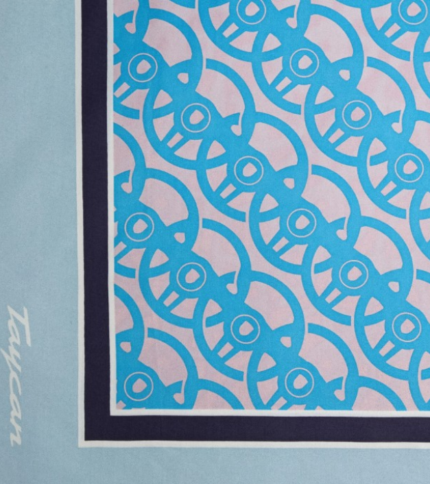 Porsche zīda šalle Taycan