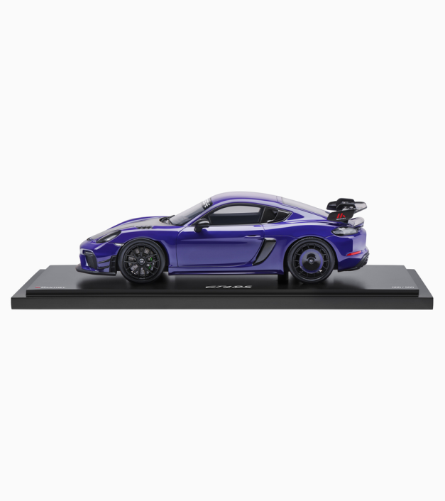 Porsche 718 Cayman GT4 RS (982) with Manthey Kit 
