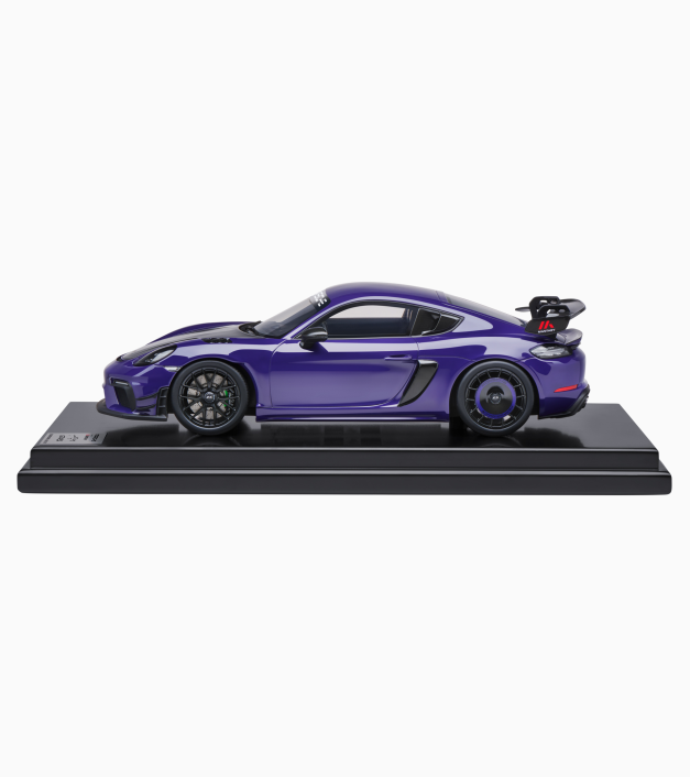 718 CAYMAN GT4 RS 982