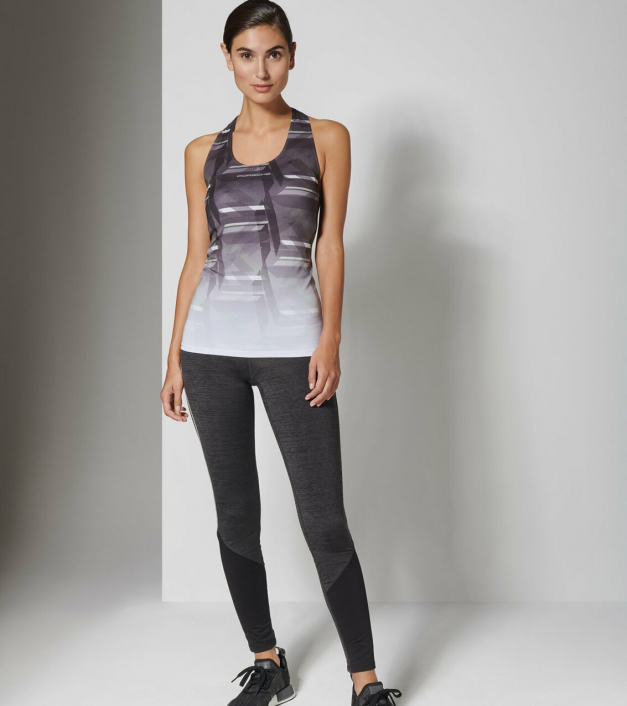 Sports krekls bez piedurknēm